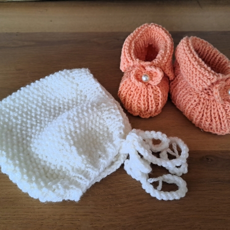 Mütze und Schuhe Baby 2er-Set Babymütze Babyschuhe