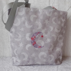 Shopper Marie Stickmotiv Mond hellgrau