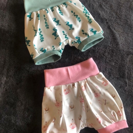 Baby Shorts kurze Pumphosen Sommerhosen Jersey handmade neu Gr.80