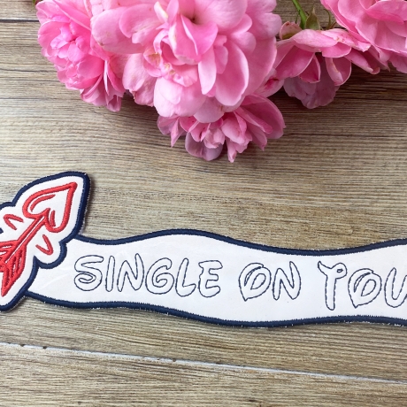 Stickdatei 3D-Anhänger SINGLE ON TOUR, 3D-Stick, Lesezeichen