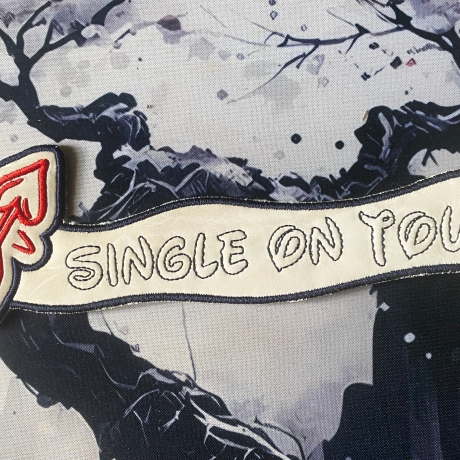 Stickdatei 3D-Anhänger SINGLE ON TOUR, 3D-Stick, Lesezeichen