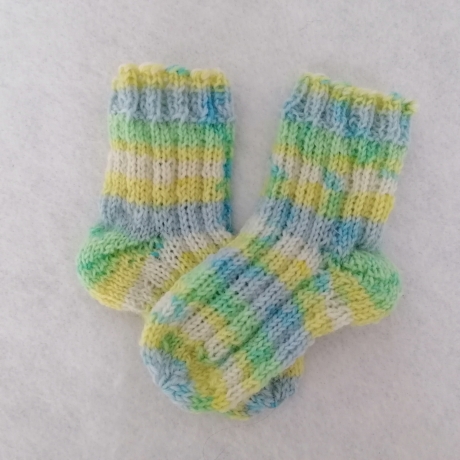 Gestrickte Baby Socken 4-9 Monate Gr. 18/19 Nähstudio Schöffel