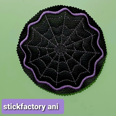 Spinnennetz ith mug rug Stickdatei