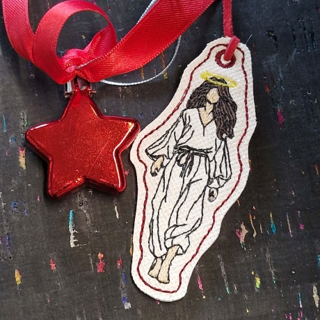 ITH-Geschenk-Anhänger Kontur | junge Frau | 3.48 x 8.47 cm