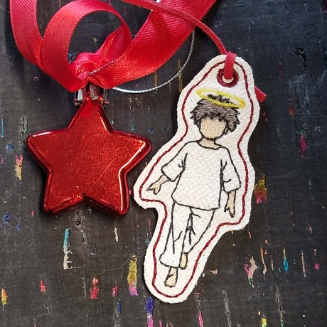 ITH- Geschenk-Anhänger Kontur | Junge | 3.17 x 7.36 cm