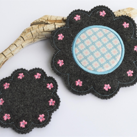 Stickdatei Mugrug Untersetzer Blume Blumenform 4 Größen