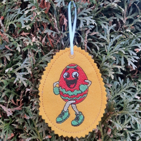 tanzendes Ei - 02 | Anhänger | 6.25 x 8.47 cm | VS | ITH