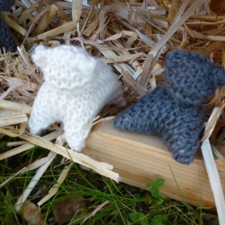 weiße Katze, Waldorf-Stricktiere