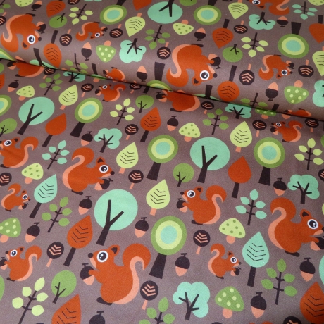 50cm Dekostoff 100% Baumwolle Eichhörnchen Wald Braun Retro
