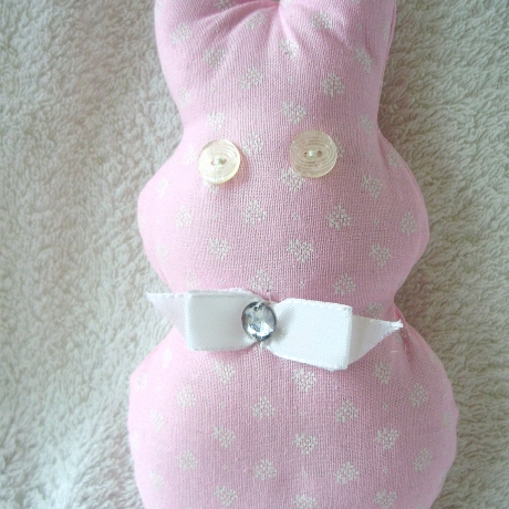 Osterhase♥in rosa mit Streublümchen♥genäht von Hobbyhaus