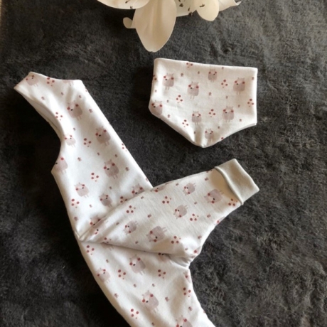 Baby Strampler Bär Jersey handmade Geschenk Geburt neu Gr. 56