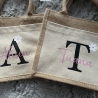 Jutetasche mit Namen und Blümchen