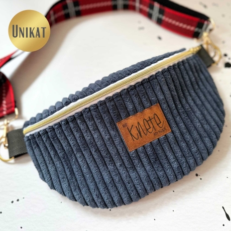 UNIKAT / Crossbag/ HipBag /Crossbody /Bauchtasche /Feiertasche