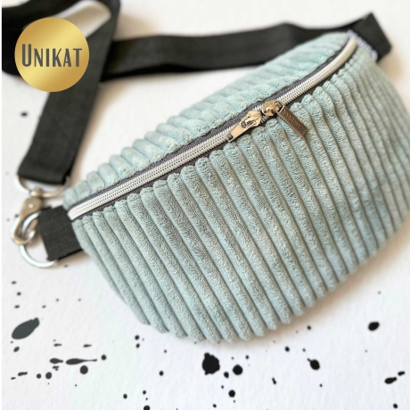 UNIKAT / Crossbag/ HipBag /Crossbody /Bauchtasche /Feiertasche