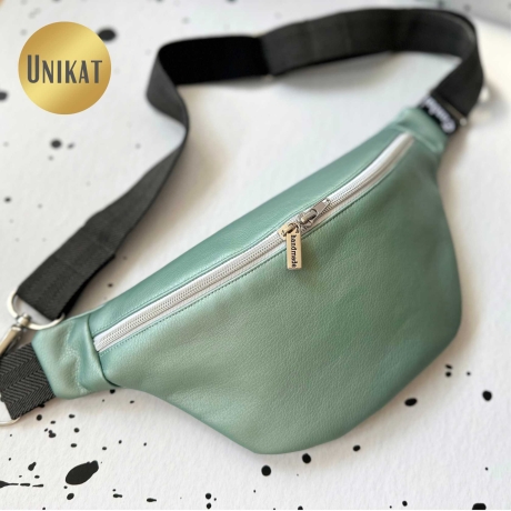 UNIKAT / Crossbag/ HipBag /Crossbody /Bauchtasche /Feiertasche