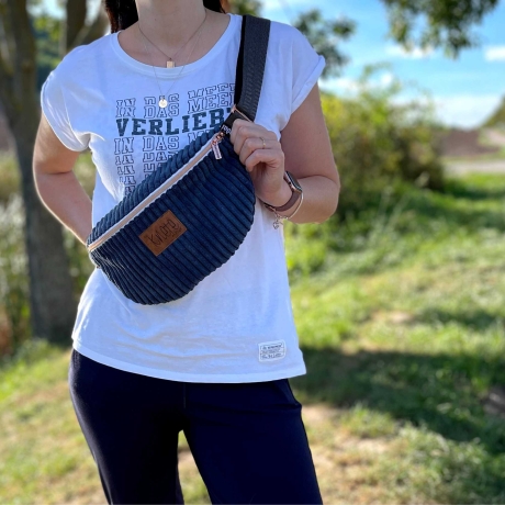 UNIKAT / Crossbag/ HipBag /Crossbody /Bauchtasche /Feiertasche