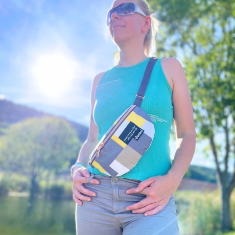 UNIKAT / Crossbag/ HipBag /Crossbody /Bauchtasche /Feiertasche