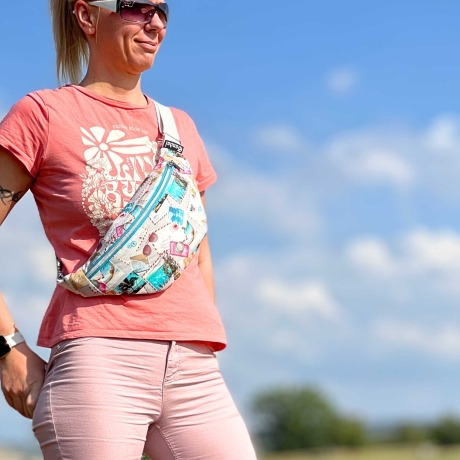 UNIKAT / Crossbag/ HipBag /Crossbody /Bauchtasche /Feiertasche