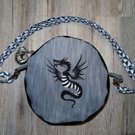 Handtasche Drache Rund Upcycling Jeans/Kunstleder
