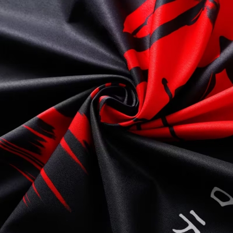 Herren-Kimono, Handarbeit, schwarz mit rotem Motiv, neu, kurz