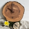 Handgefertigte Wanduhr aus Baumscheibe – Natürliches Design