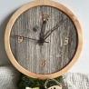 Handgefertigte Wanduhr aus Baumscheibe – Natürliches Design