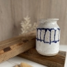 Handgemachte Keramik - getöpferte Vase weiß blau mit Muster