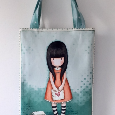 Wendetasche Jen Mädchen auf grün/Herz