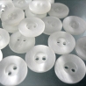 10x weiße Kunststoffknöpfe wie Perlmutt 13mm