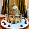 Torte aus Sußigkeiten Ferrero Rocher Grand