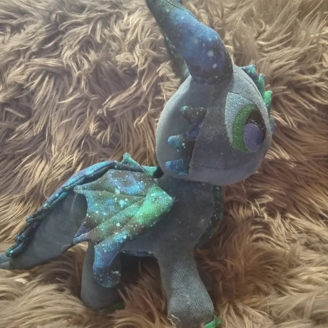 Kuscheltier Drache Galaxy