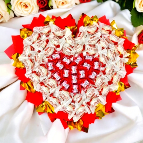 Essbarer Blumenstrauß mit Raffaello und Mon Cheri