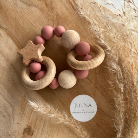 Greifring / Greifling / Motorikspielzeug Herz personalisiert