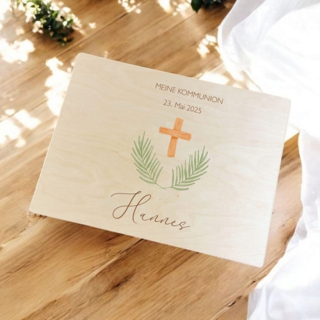 Personalisierte Erinnerungskiste zur Kommunion Taufe Konfirmation