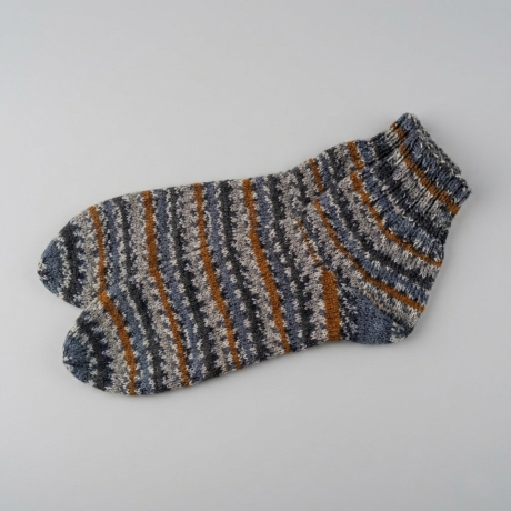 Sneakersocken Gr. 46 handgestrickt Stricksocken Wollsocken
