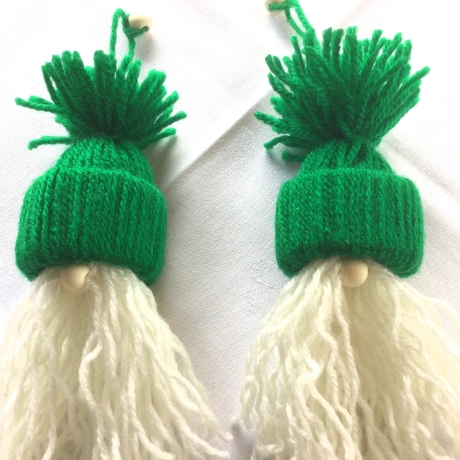 Weihnachtswichtel Gnome 2er Set in grün-hellbeige von Hobbyhaus