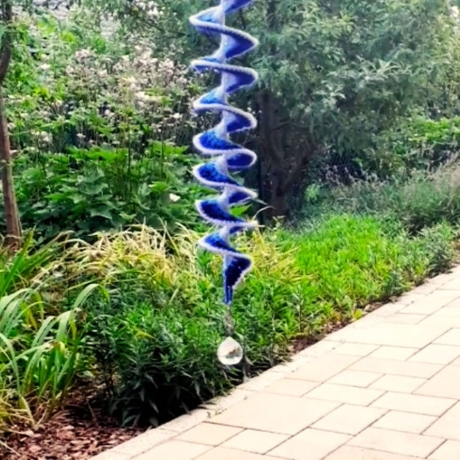 Windspiel gehäkelt Windspirale Windspinner Blau-Weiß 110cm