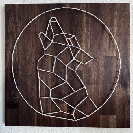 Fadenbild Wolf, 40 x 40 cm