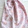 Stoffbeutel/Wäschebeutel aus Baumwollstoff mit Rosen genäht