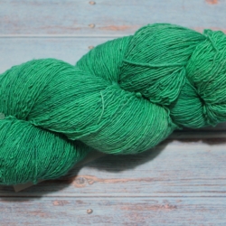 Handgefärbtes Lacegarn Merino Filigran 95 Handgefärbtes Lacegarn Merino Filigran 95