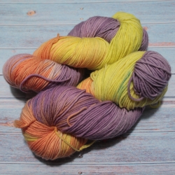 Handgefärbte Wolle Merino Lifestyle 32