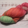 Handgefärbte 4-fädige Kuschel(socken)wolle Wolkenspiel 334