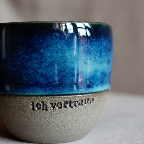 Becher Laris 11