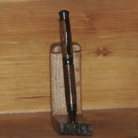 Kugelschreiber aus Walnuss (Mienenfarbe Personalisierbar)