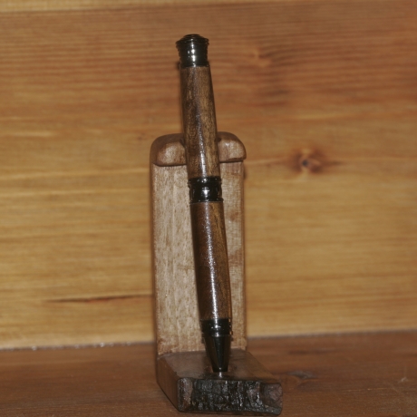 Kugelschreiber aus Walnuss (Mienenfarbe Personalisierbar)