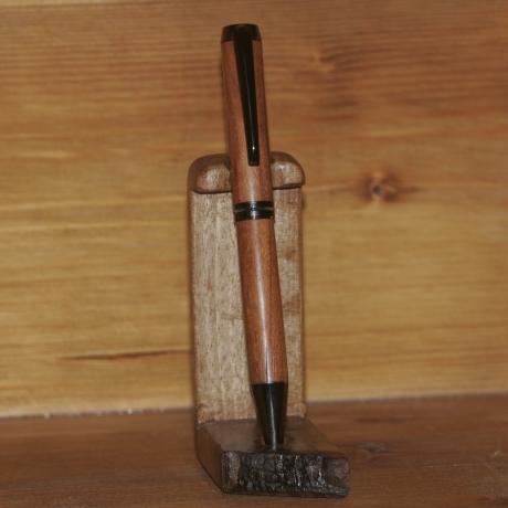 Kugelschreiber aus Zwetschge (Mienenfarbe Personalisierbar)