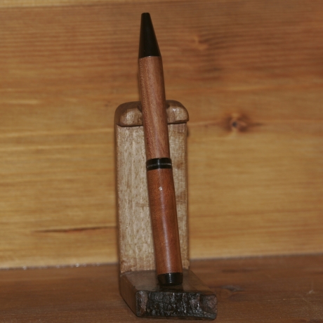 Kugelschreiber aus Zwetschge (Mienenfarbe Personalisierbar)