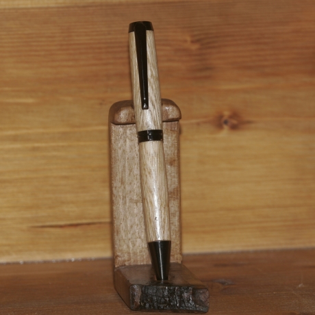 Kugelschreiber aus Eiche (Mienenfarbe Personalisierbar)