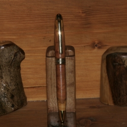 Kugelschreiber aus Zwetschge (Mine/Endkappe wählbar)