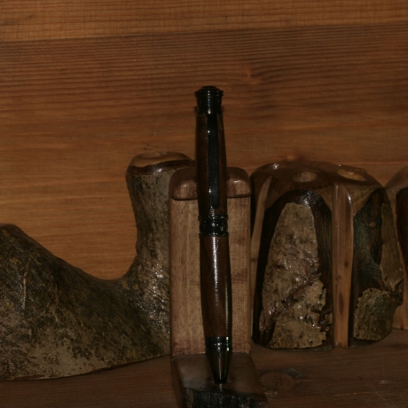 Kugelschreiber aus Walnuss(Minenfarbe wählbar)
